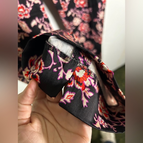 Ann Taylor Floral Elastic Waist Mid Rise Straight Leg Casual Crop Pants 10 - Picture 6 of 12